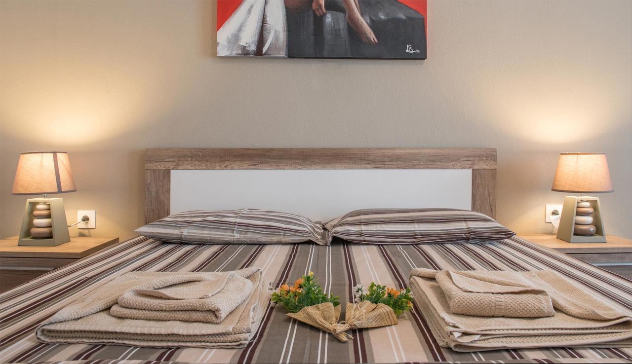 Polýgyros Michalis Apartments מראה חיצוני תמונה