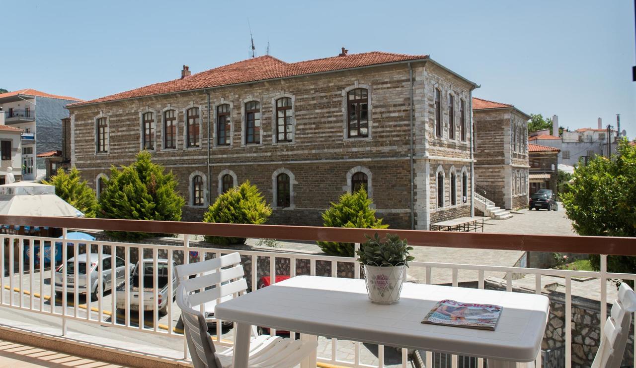 Polýgyros Michalis Apartments מראה חיצוני תמונה