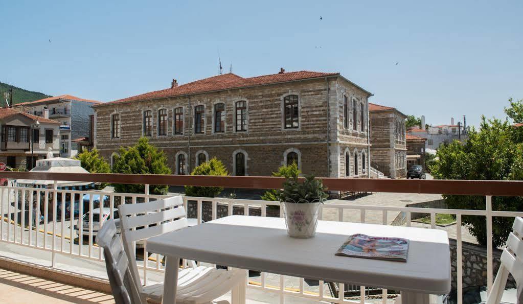 Polýgyros Michalis Apartments מראה חיצוני תמונה